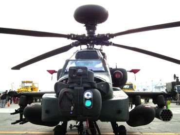 AH-64D正面370.jpg