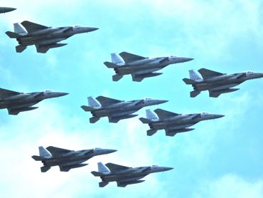 航空祭F-15編隊370.jpg