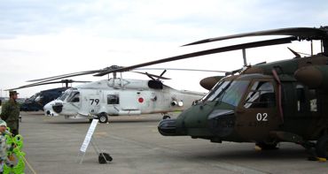 UH-60３機370.jpg